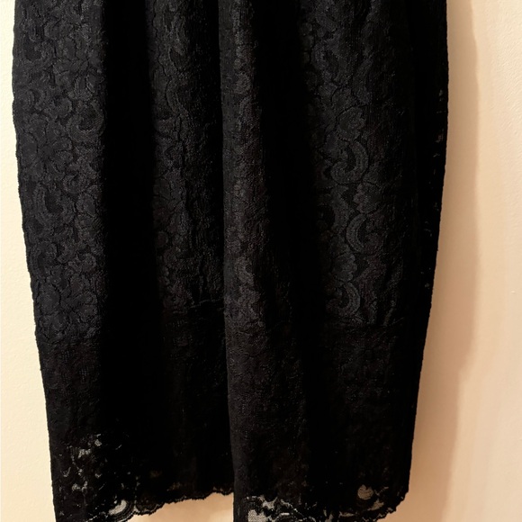 Nicole Miller black lace halter dress size 2 - Picture 3 of 5